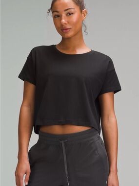 lululemon Cates T-shirt